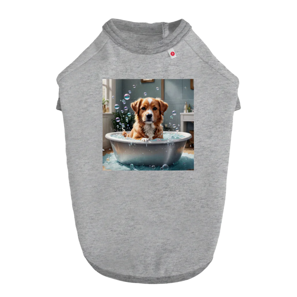 tk_rinbokuの犬の水浴び ドッグTシャツ