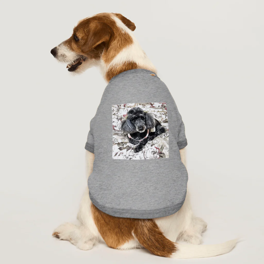 黒トイプーのハナの黒トイプーハナのグッズ Dog T-shirt