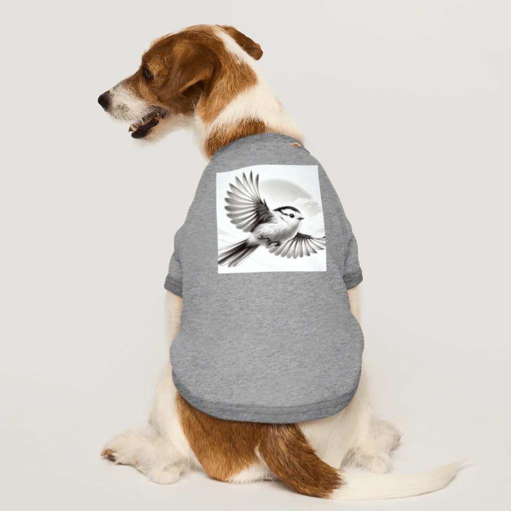 酉年による鳥好きのための鳥デザインの空を舞うシマエナガ ドッグTシャツ
