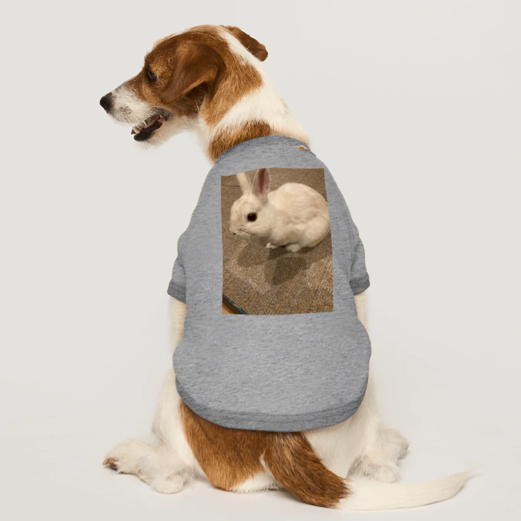 attuiのやんちゃなラッキー ドッグTシャツ