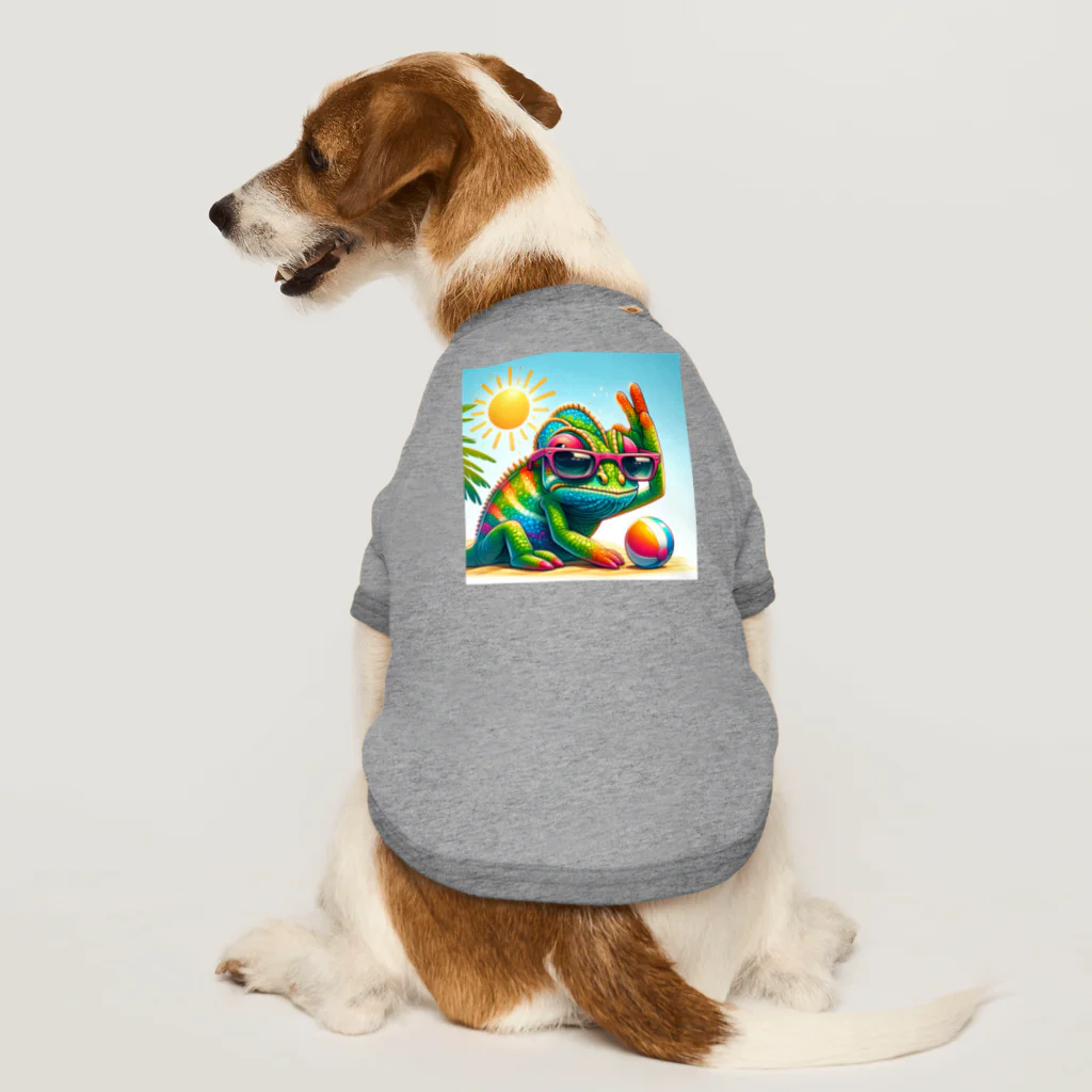 ive-5911のイケてるカメレオン🎵 Dog T-shirt