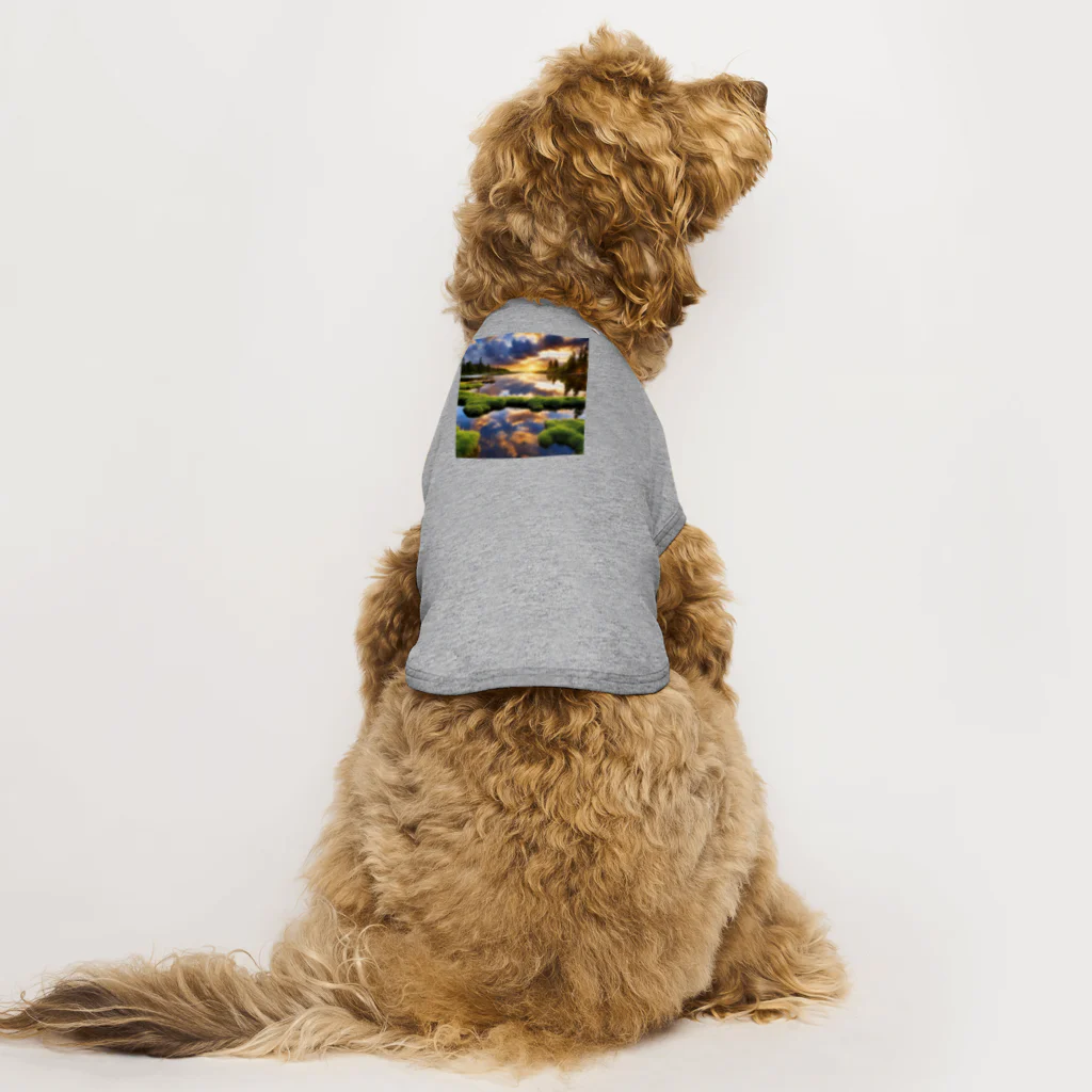 Pitooooの幻想的な自然のグッズ Dog T-shirt