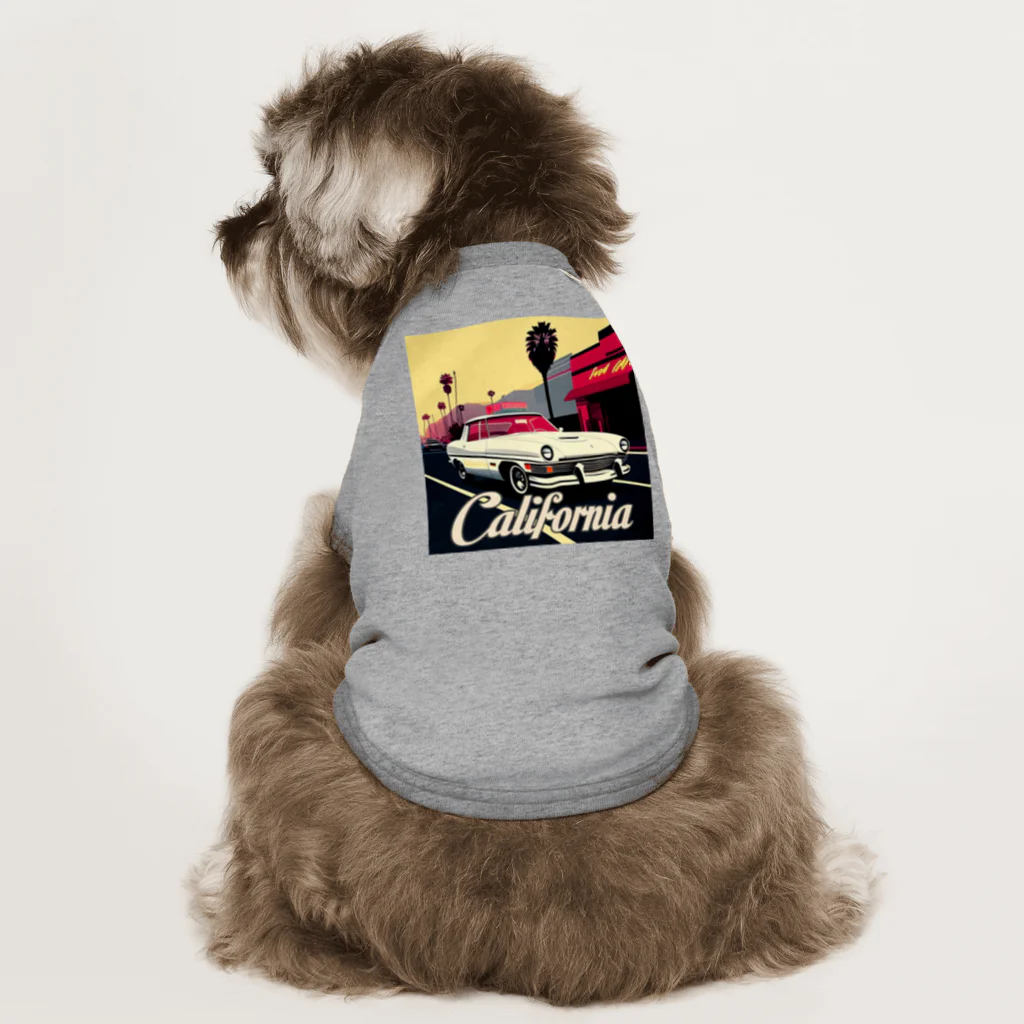 めそぽのカリフォルニアの白い車 Dog T-shirt