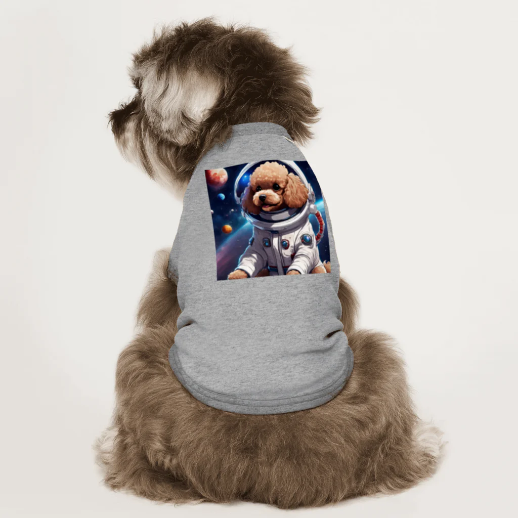 ワンちゃん大好きの宇宙に挑戦するトイプードル Dog T-shirt