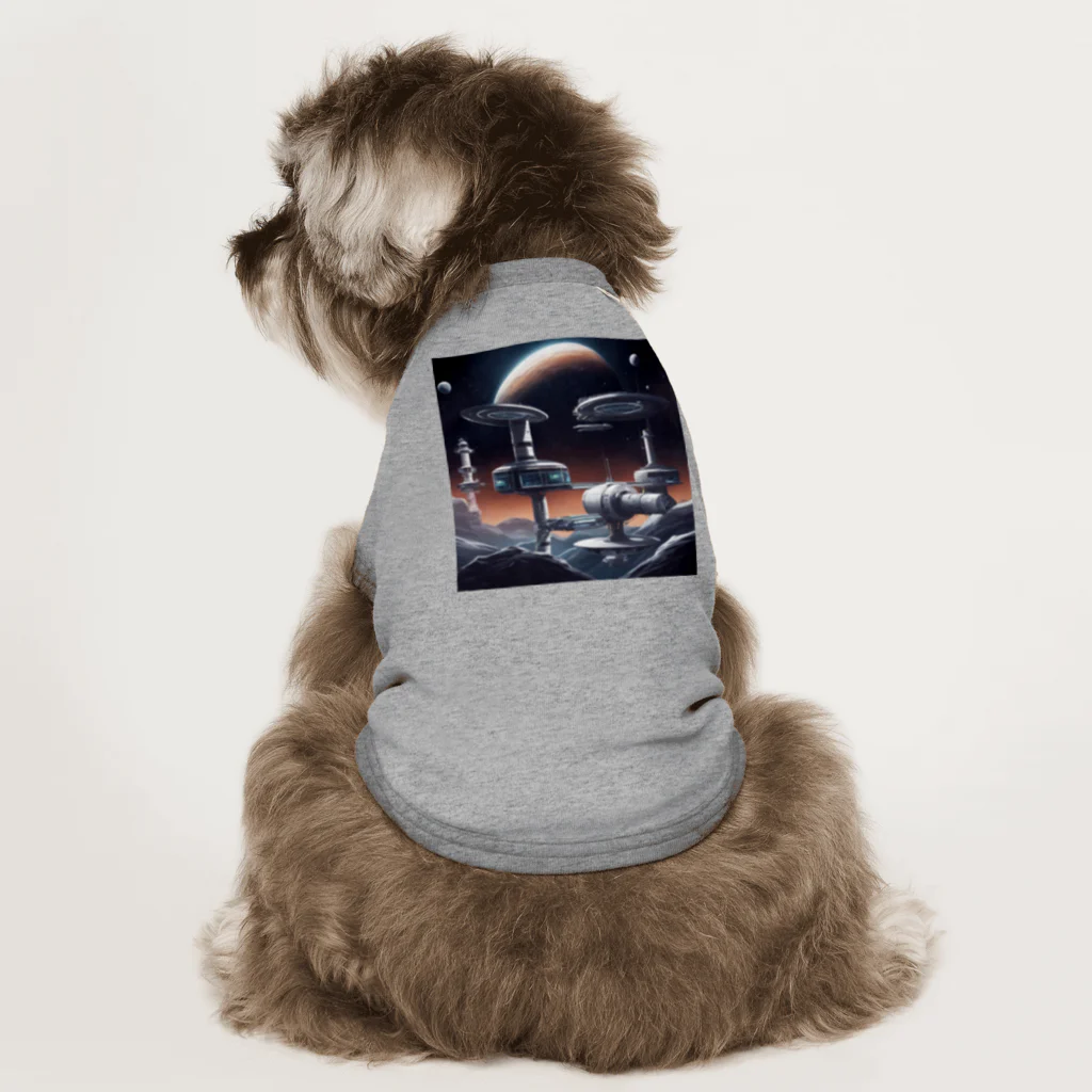 Banksy-sの1. Futura Space Station Dog T-shirt