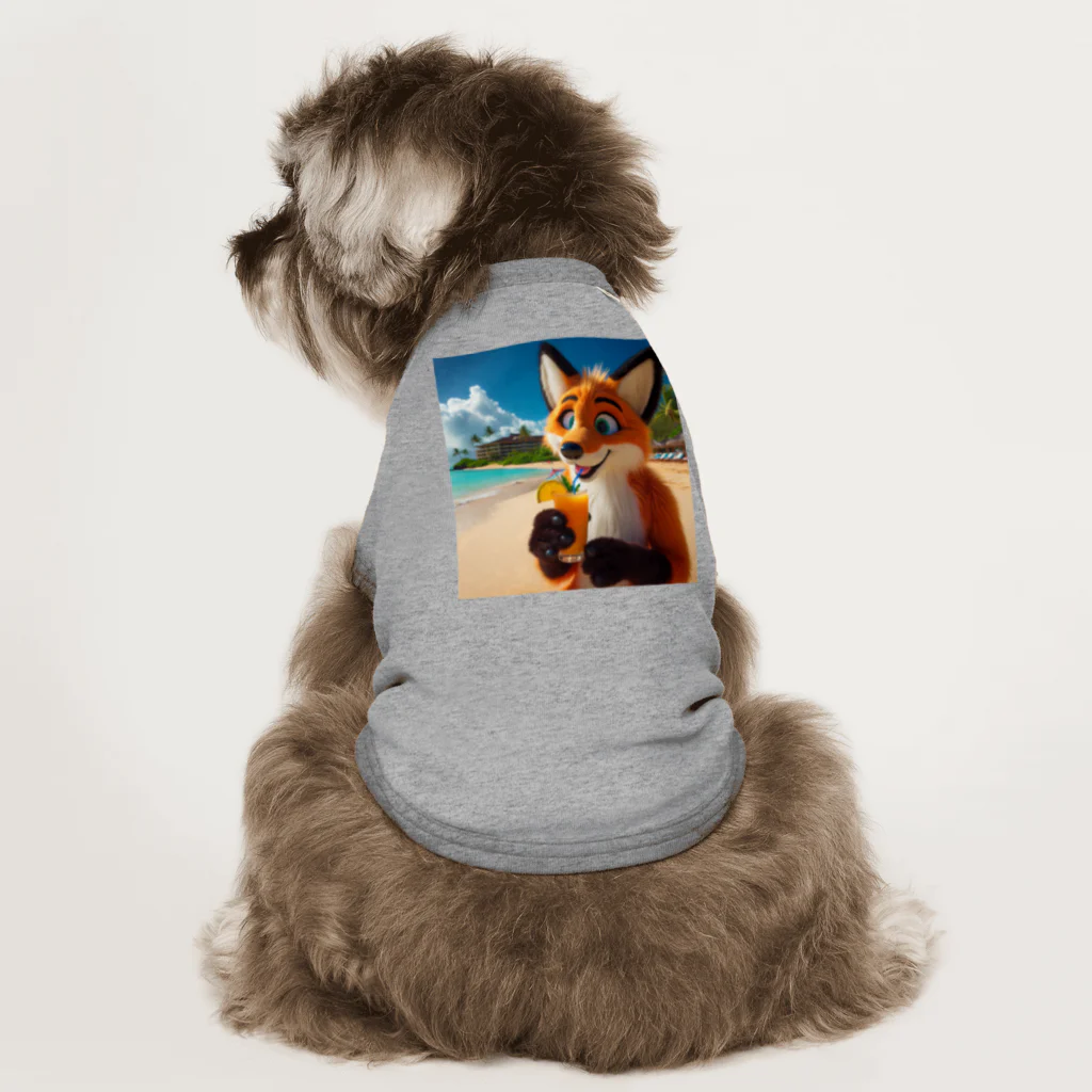 YFCのハワイのリゾートビーチでトロピカルドリンクを飲んでいる陽気なキツネ② Dog T-shirt