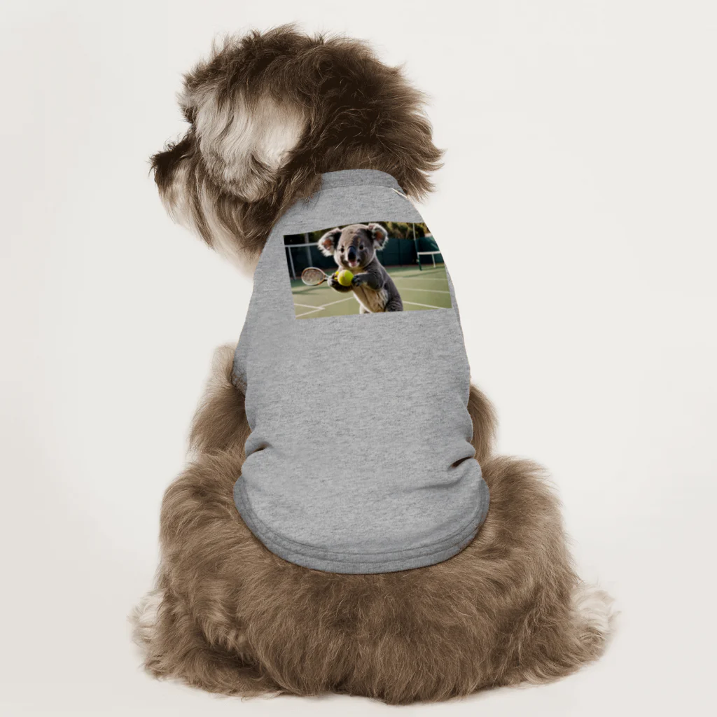 t-syaのコアラとテニス Dog T-shirt