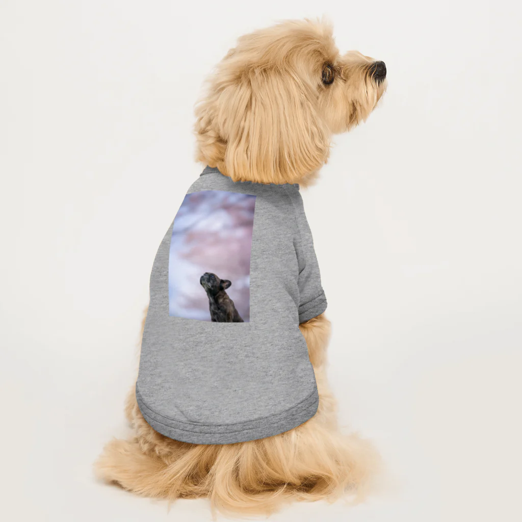 kinoshitasouの花見をする風流なフレンチブルドッグ Dog T-shirt