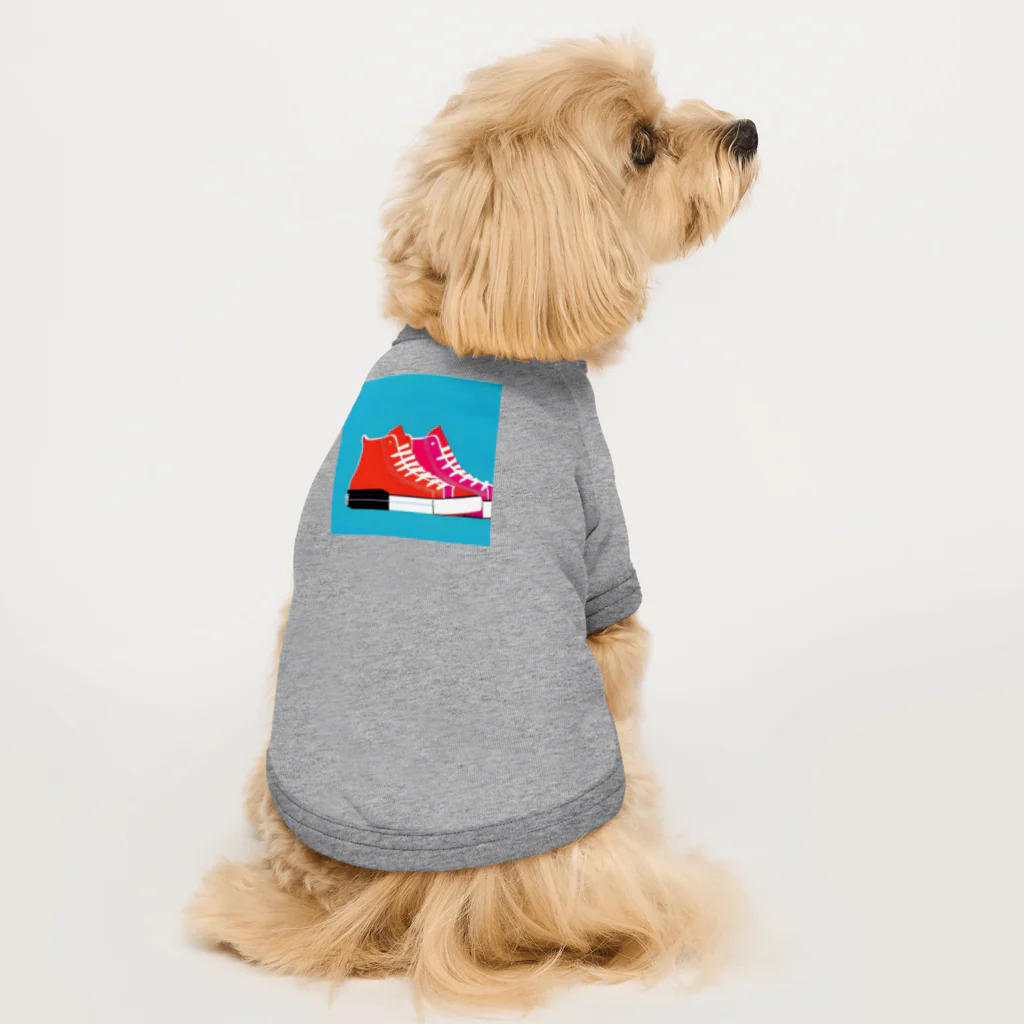 kinznkuのスニーカー赤 Dog T-shirt