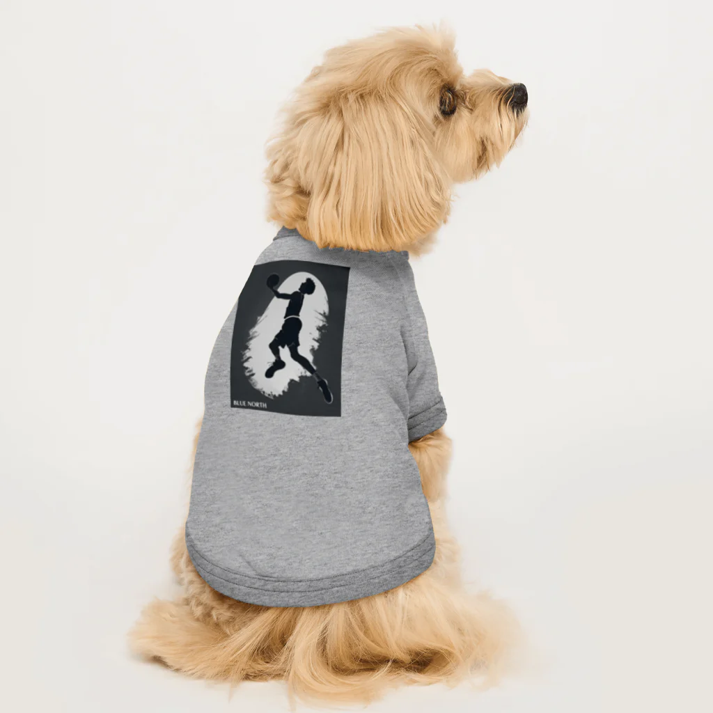 aokitaの【BLUE NORTH】バスケットプレイヤーシルエット Dog T-shirt