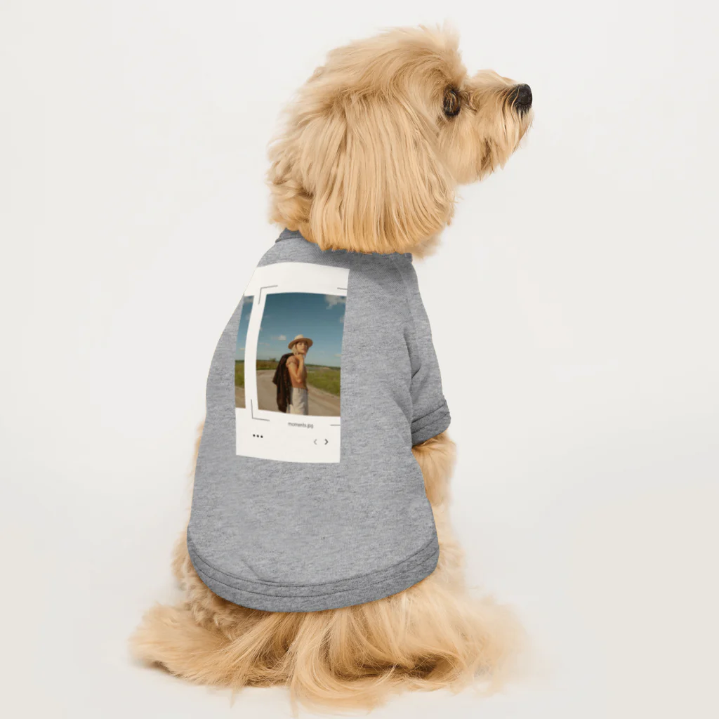 popo60のポラロイド写真 Dog T-shirt