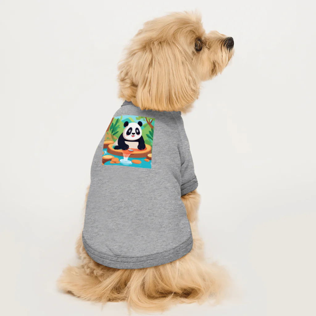 萌えキャラ大好きの温泉を楽しむパンダイラストのグッズ Dog T-shirt