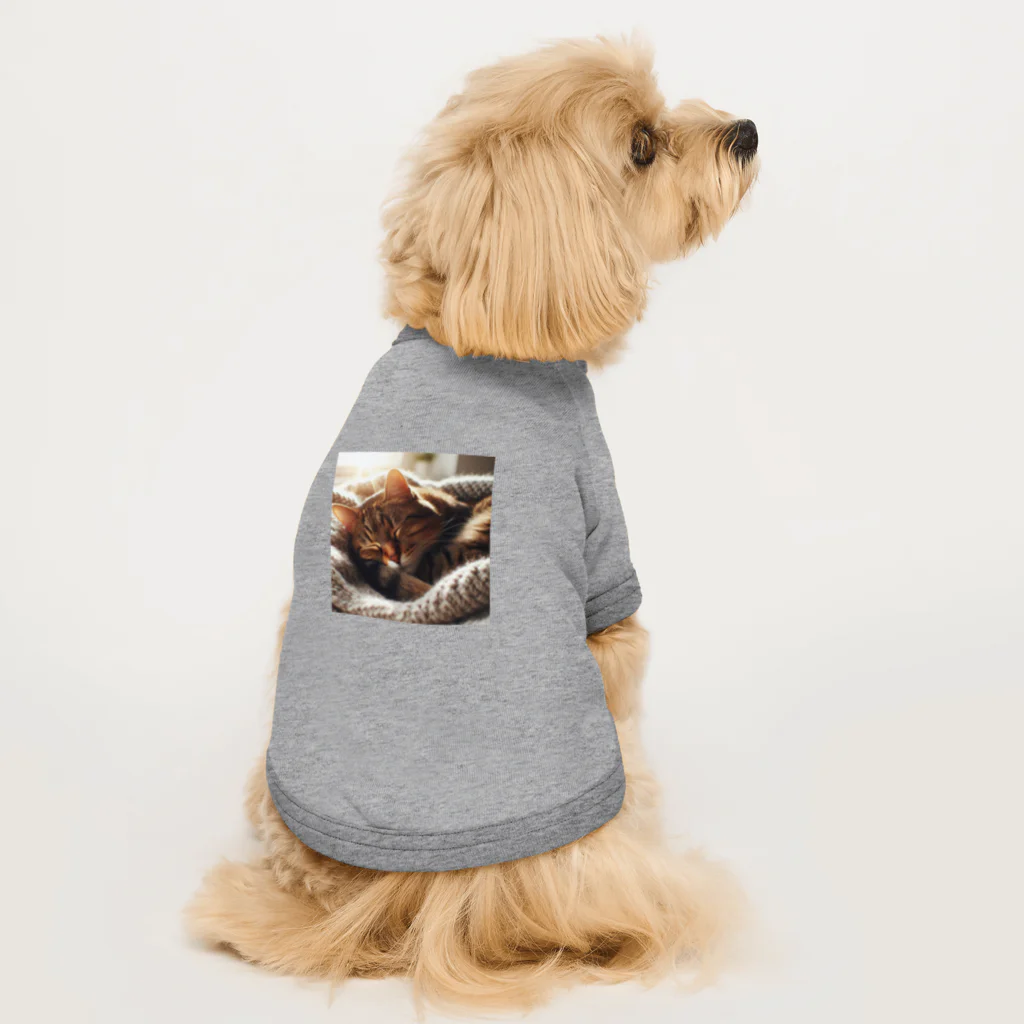 kangekiのお昼寝にゃんこ Dog T-shirt