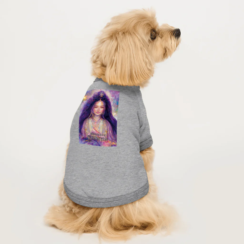 フォアネイル開運ショップの女神クァンイン Dog T-shirt