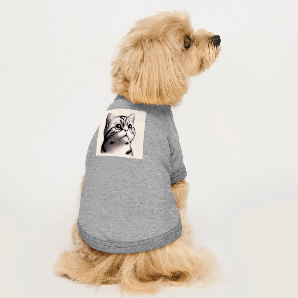 獣医学生の高橋さんの斜め上を見る猫 Dog T-shirt