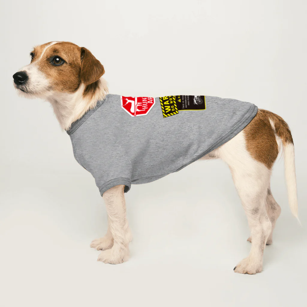 カブヌシ 商會（SUZURI店）のハンティングエリア Dog T-shirt