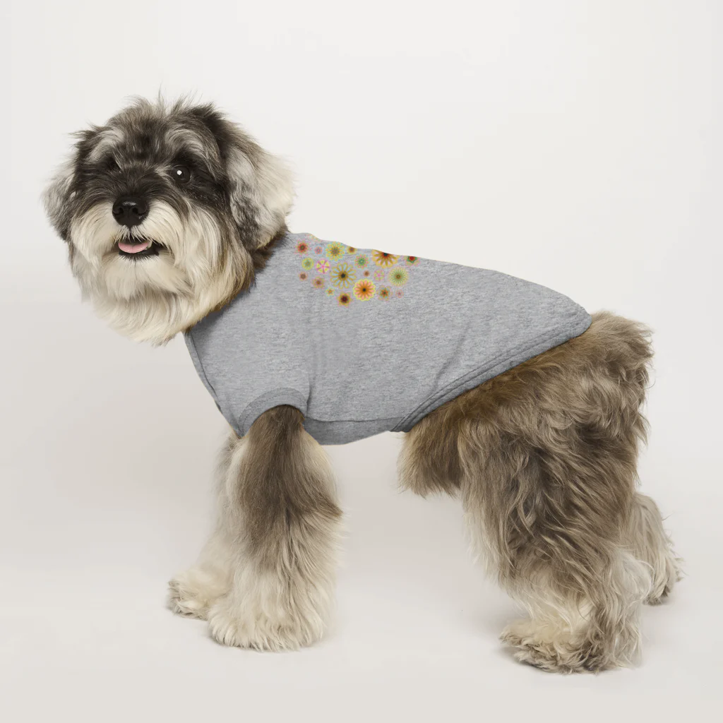 kimchinのやさしい色合いの花柄 Dog T-shirt