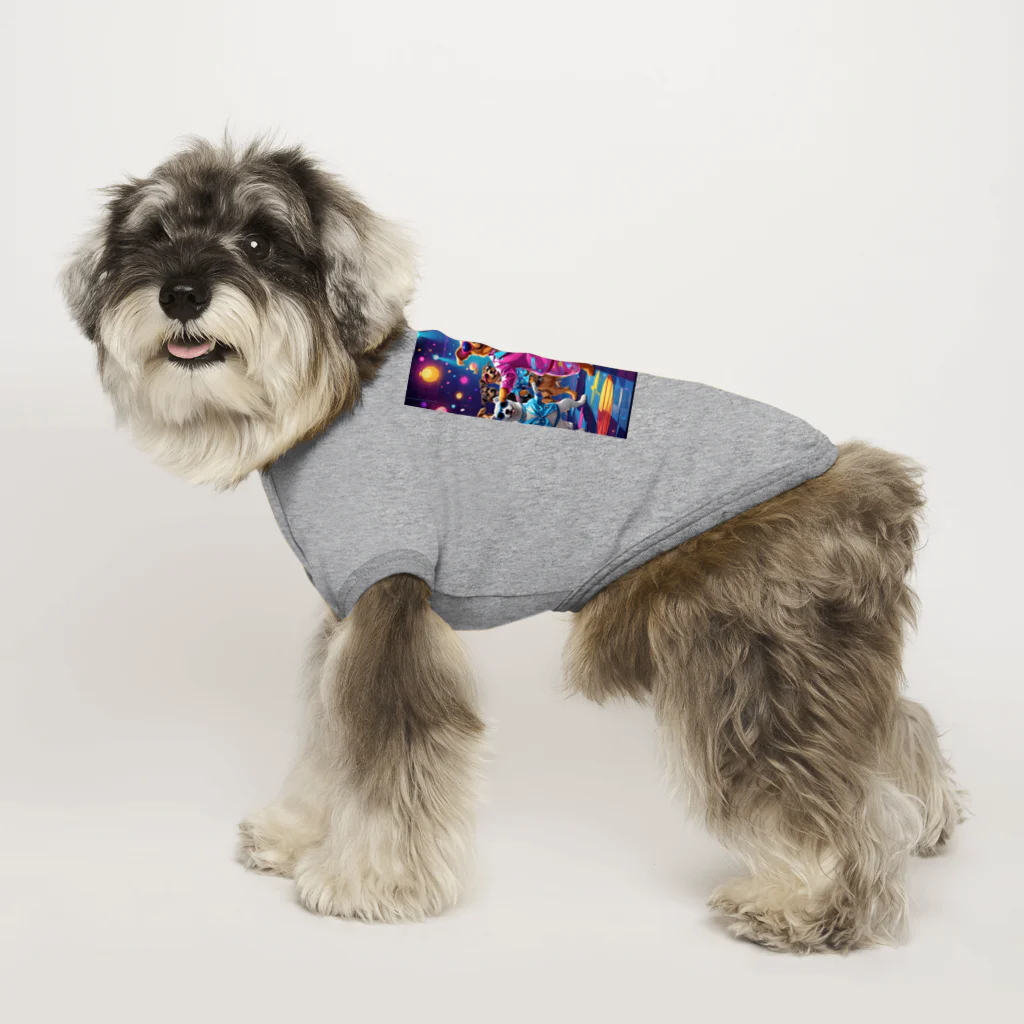 jrjrjrのドッグ・ダンシング・ディスコ Dog T-shirt