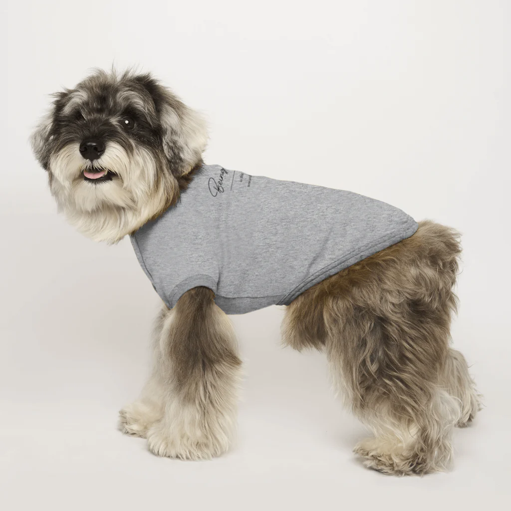 brownの人気♡シンプルで可愛い英文ロゴデザイン Dog T-shirt