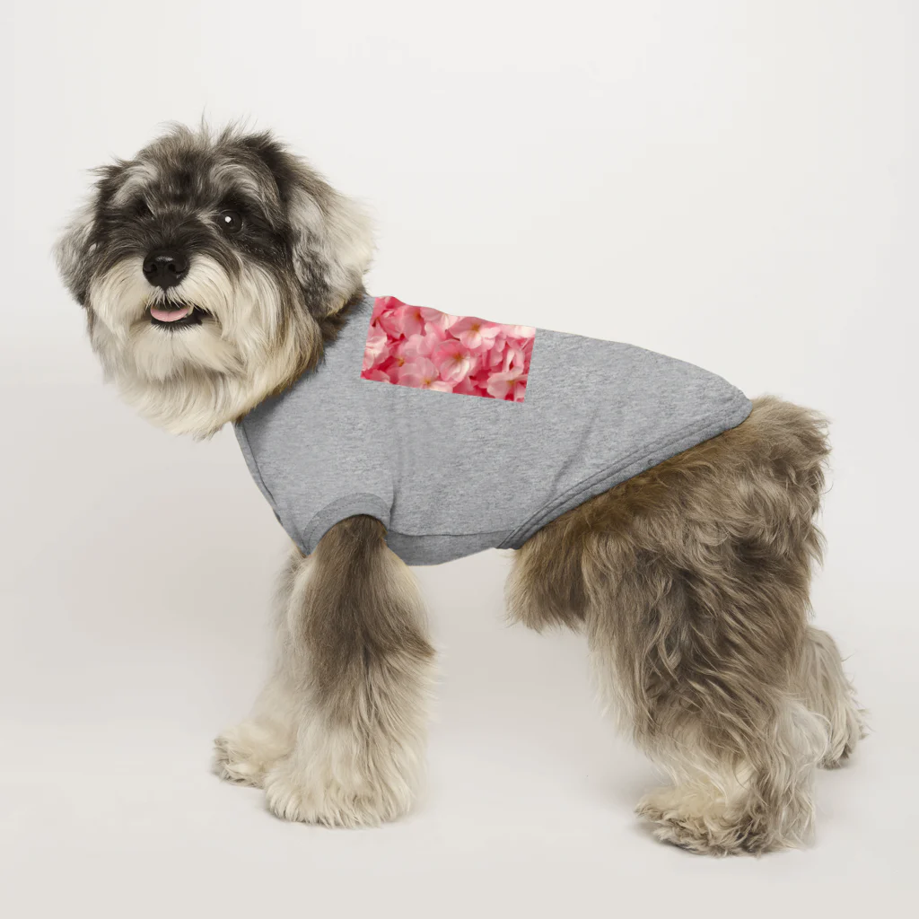 オンラインショップイエローリーフのピンクの花　鮮やか Dog T-shirt