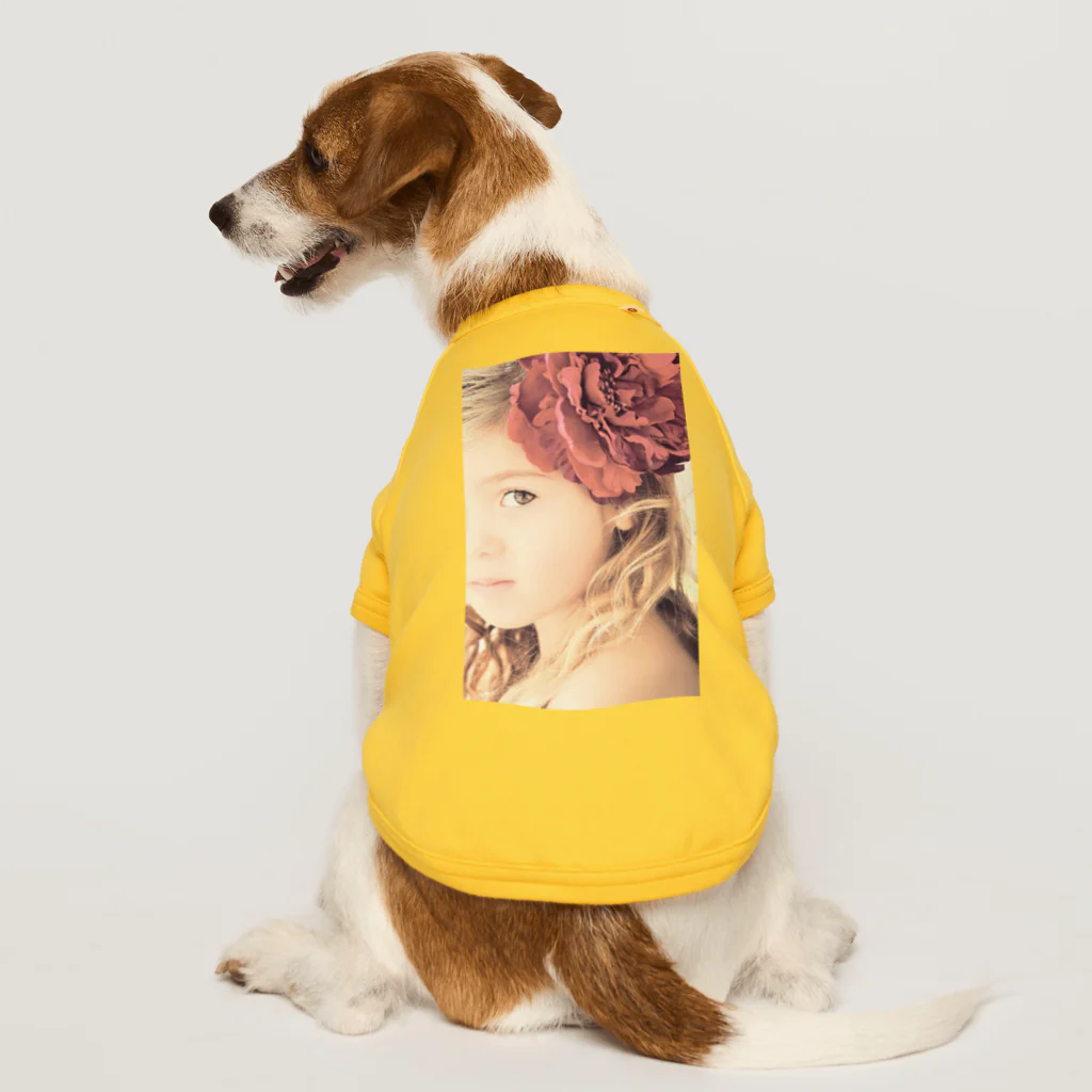 poppy22のセピアなフラワーガール Dog T-shirt