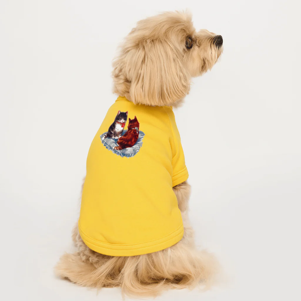 Saza-nami Antique designのクッションの上のふたご猫 Dog T-shirt