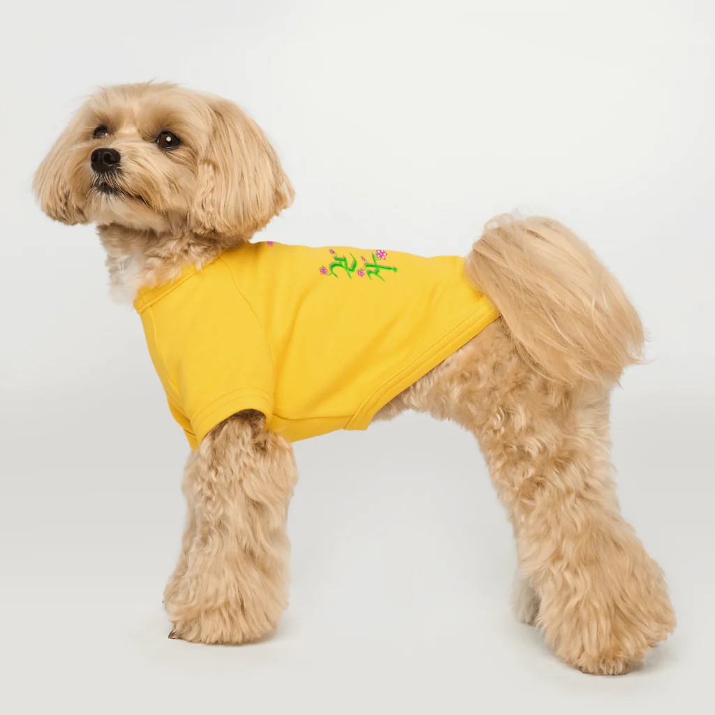 LalaHangeulの花咲く花道だけ歩こう　ハングルデザイン Dog T-shirt