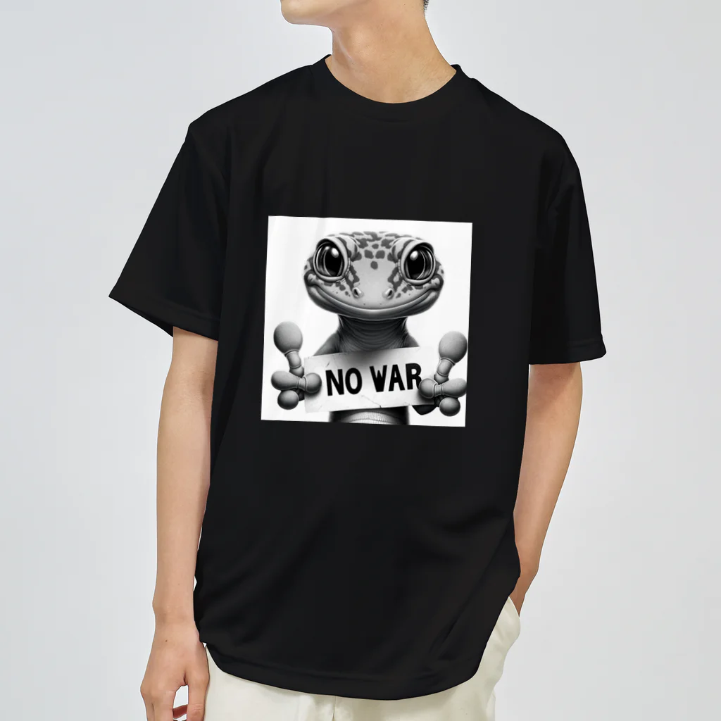 WildWondersのTane　NoWar ドライTシャツ