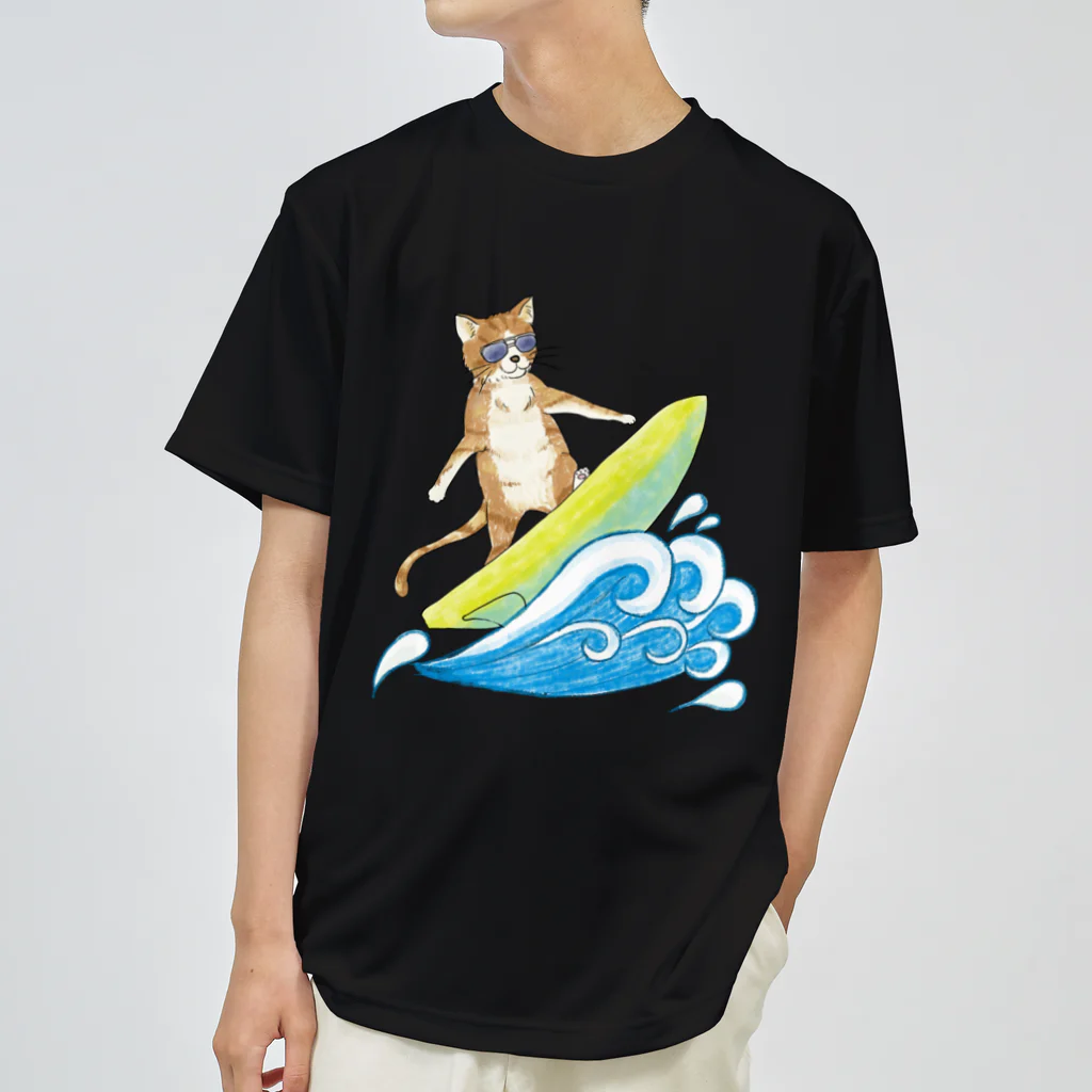 水色気分の猫のサーフィン(水彩ver.) ドライTシャツ