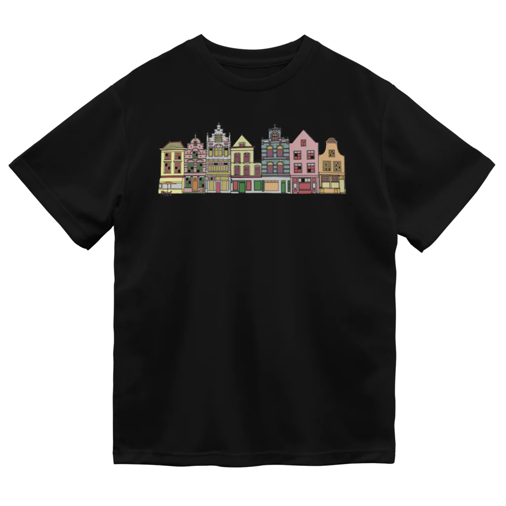 ひかさん一家の小屋のオランダ街C ドライTシャツ