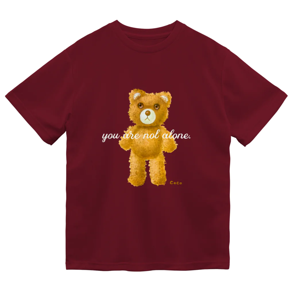 cocoartの雑貨屋さんの【you are not alone.】（茶くま）WHITE ドライTシャツ