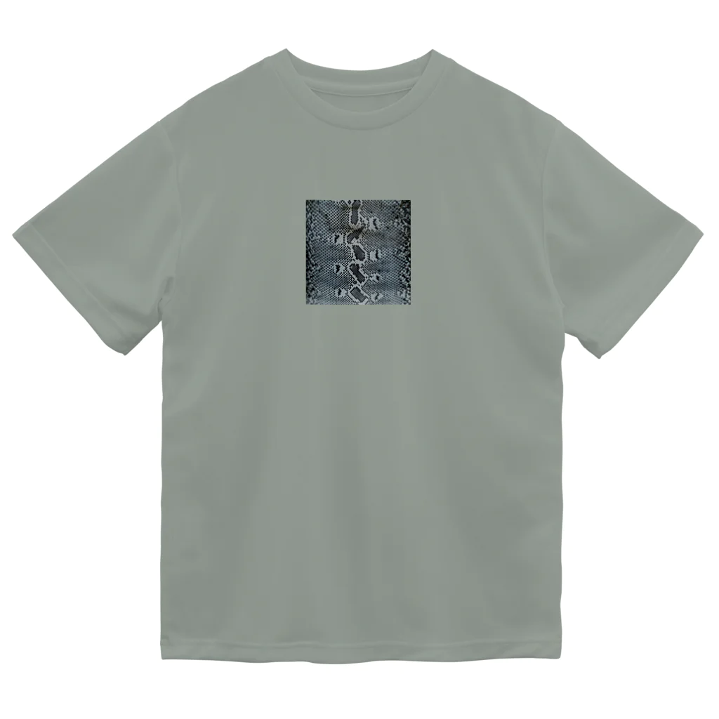 Kumiの蛇 Dry T-Shirt