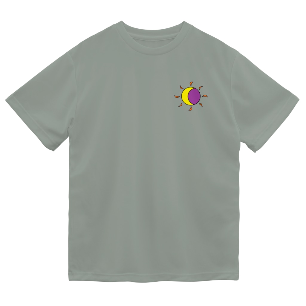 tt_gymwearの月と太陽 Dry T-Shirt
