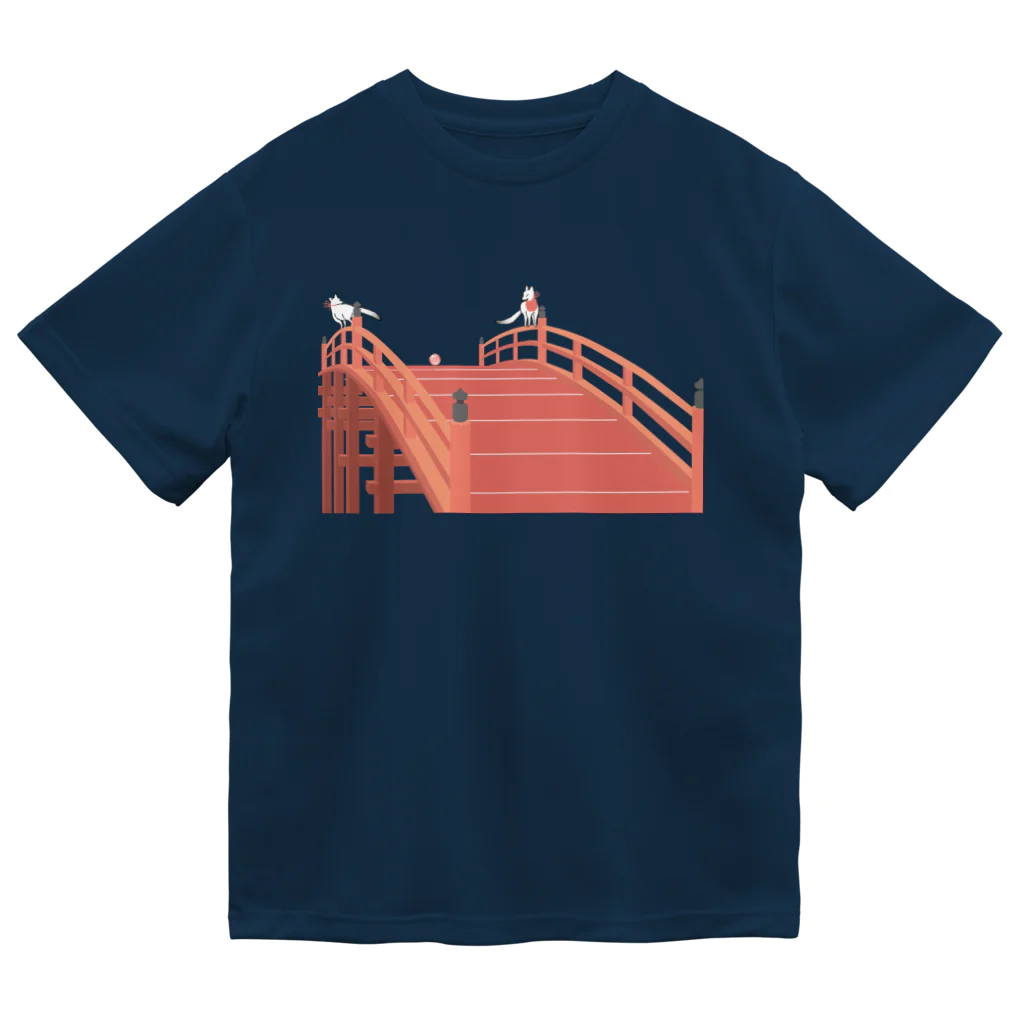 Amiの狐の赤太鼓橋 ドライTシャツ