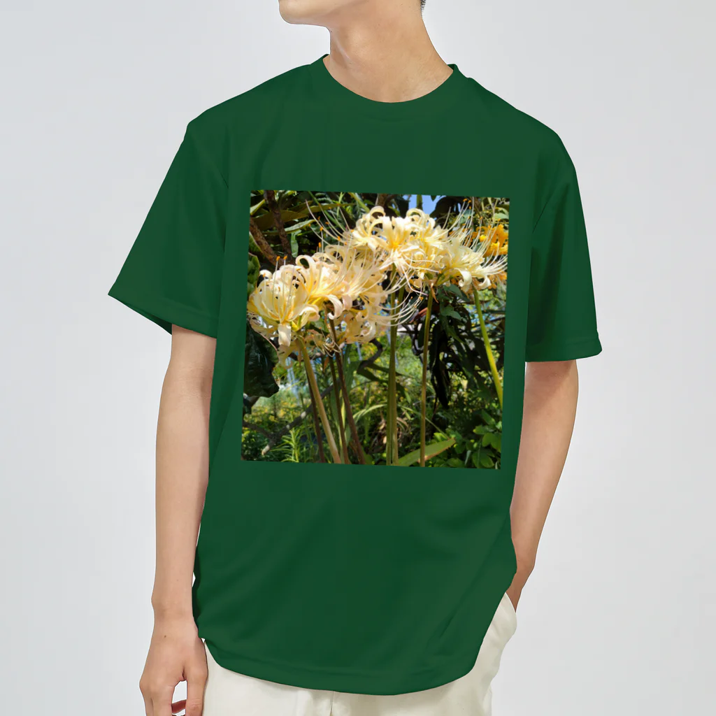 MMの白いひがん花 Dry T-Shirt