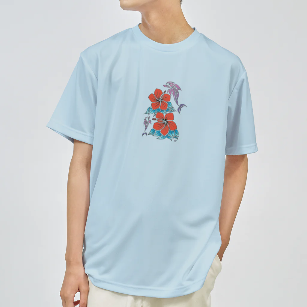 One Day Surf. by Takahiro.Kのhibiscus & dolphins ドライTシャツ