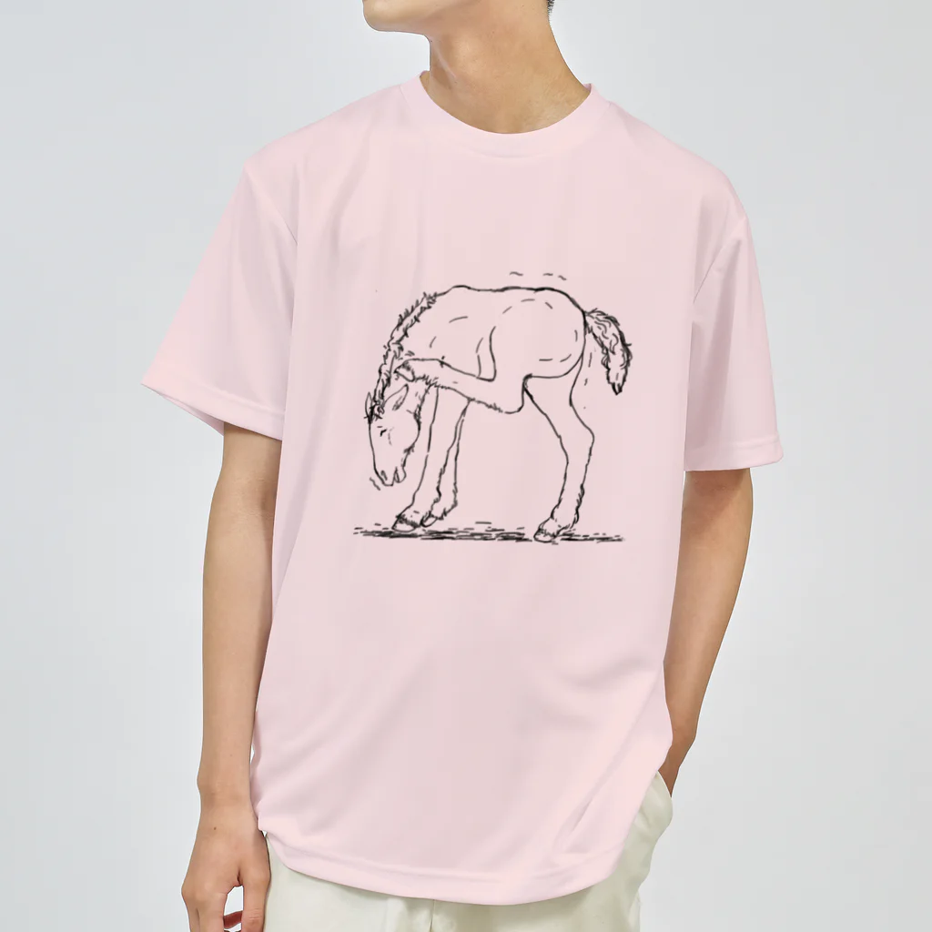 マツザキユキの 仔馬のカキカキ Dry T-Shirt