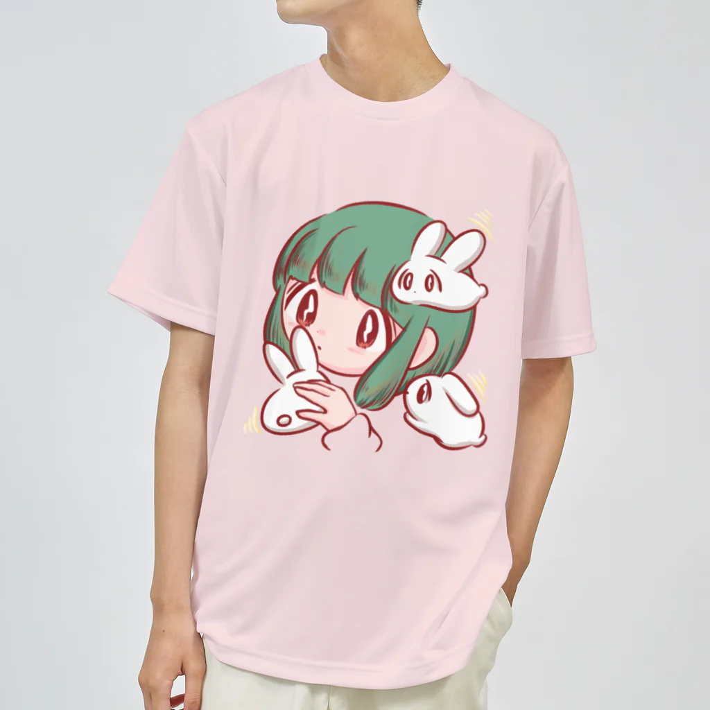 微々子(Viviko)のもちもちウサギに囲まれて ドライTシャツ