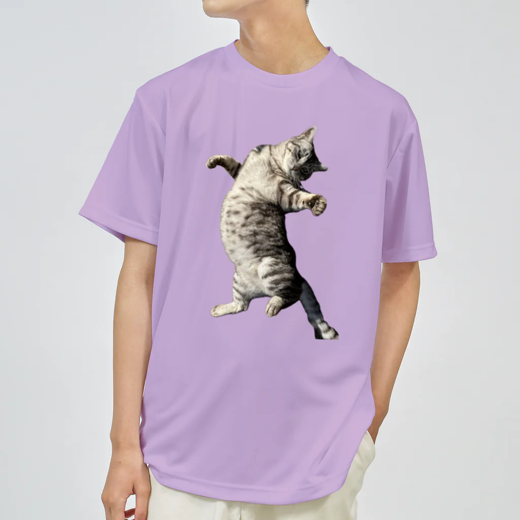 MOCAGOLDのお腹が重くて寝返りが大変な猫 ドライTシャツ