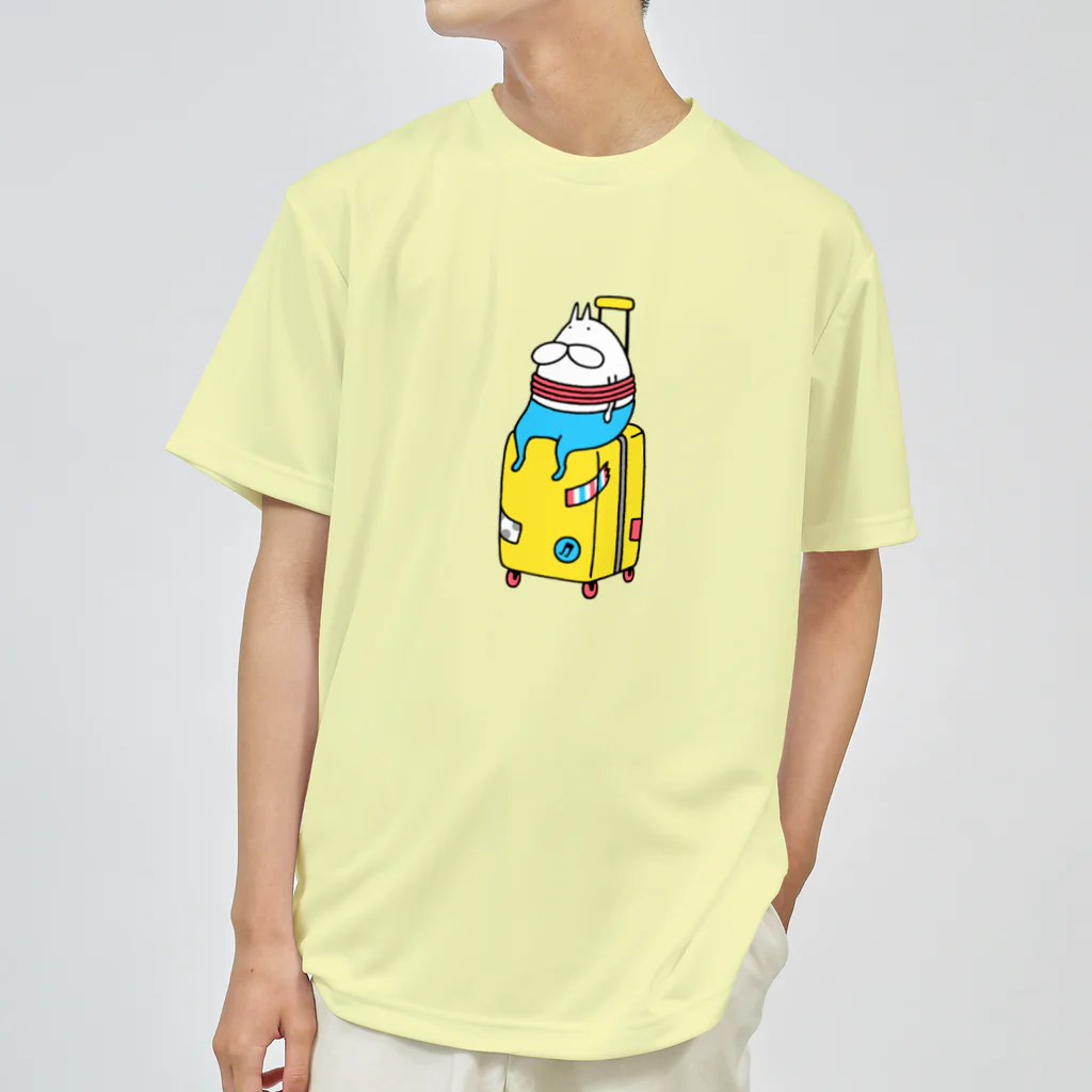 くらきち ONLINE SHOPのねこタイツと旅に出る Dry T-Shirt