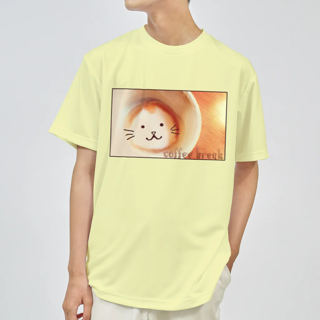 mofmenomossoのカプチーノ猫 ドライTシャツ