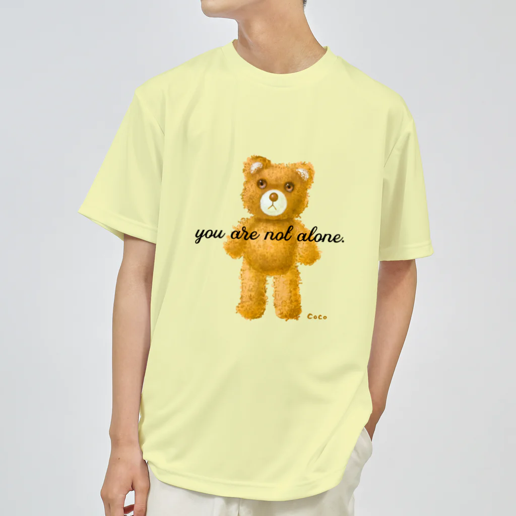 cocoartの雑貨屋さんの【you are not alone.】（茶くま） ドライTシャツ