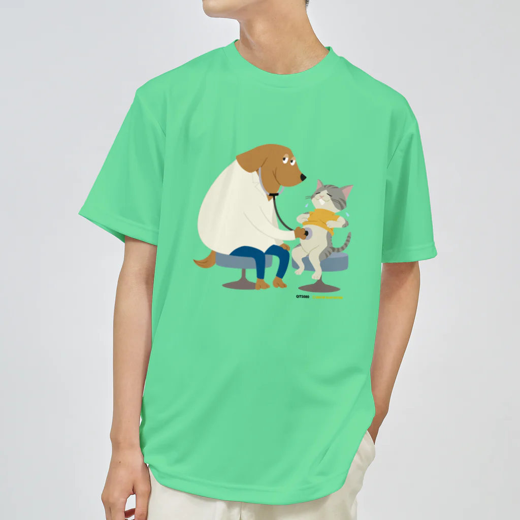 Quatre Illustrationの犬のお医者さん Dry T-Shirt