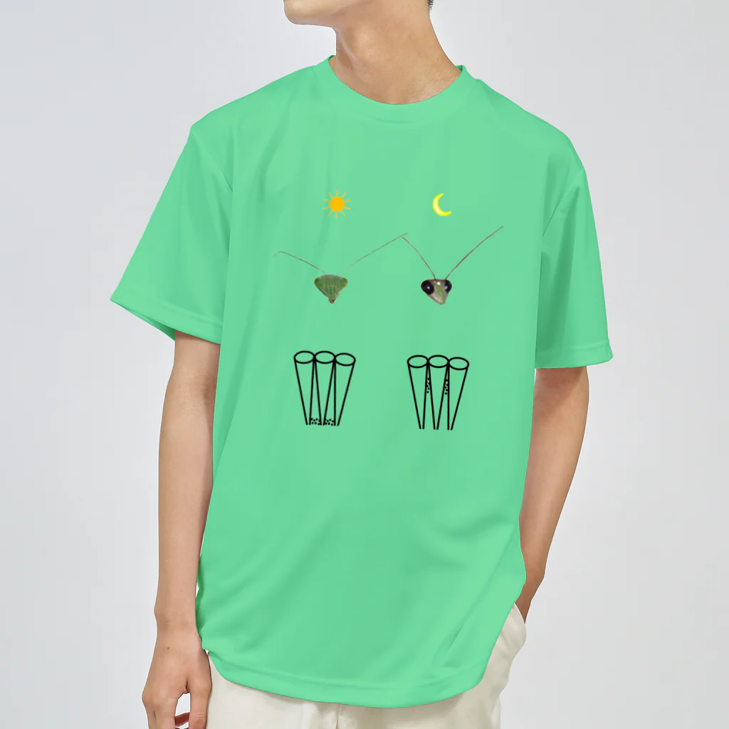 L_arctoaのカマキリの昼と夜の複眼（絵文字、背景透過ver） Dry T-Shirt