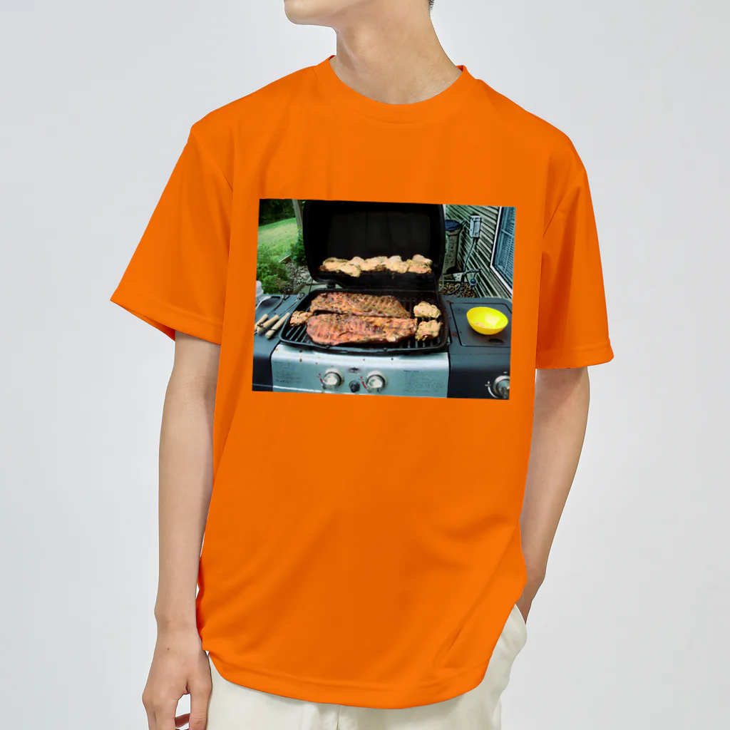 thatoneusernameのアメリカンBBQ Dry T-Shirt