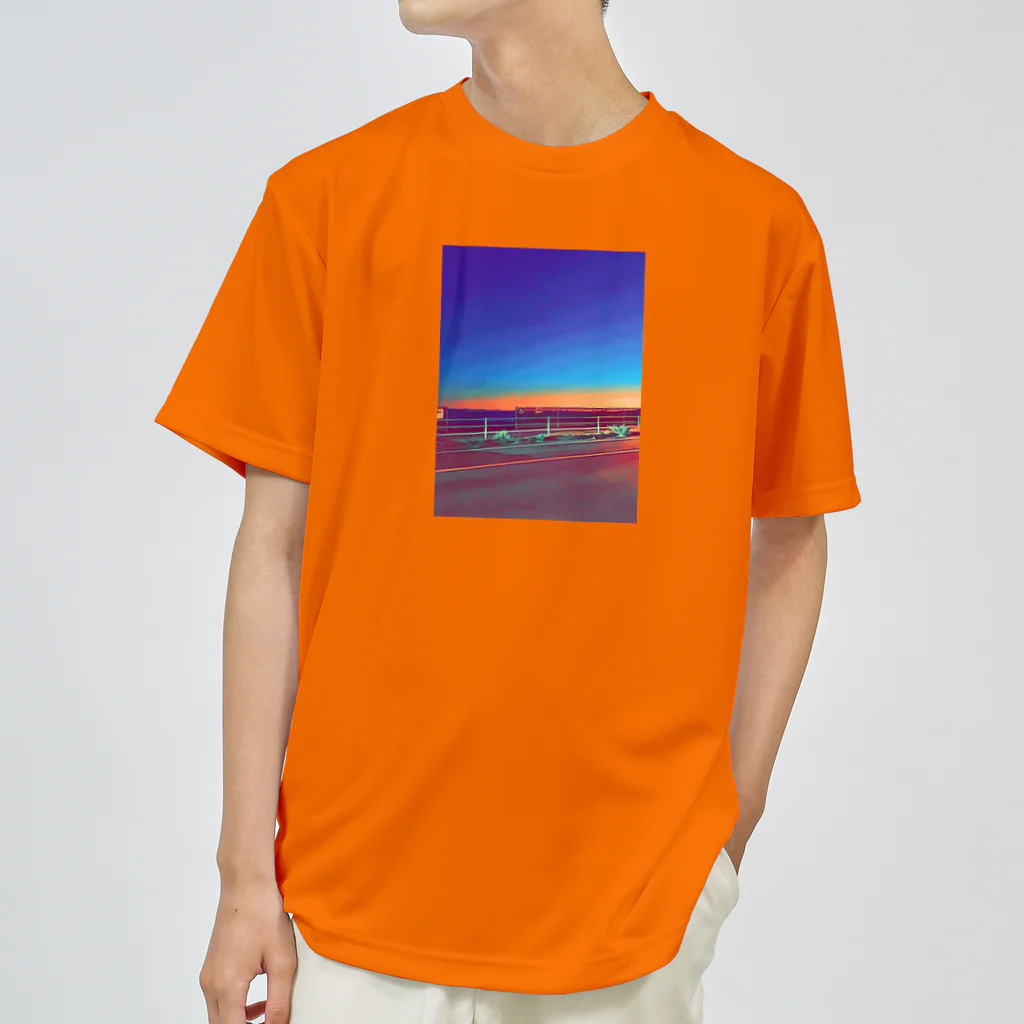 わらしゃんどの夕暮れ ドライTシャツ