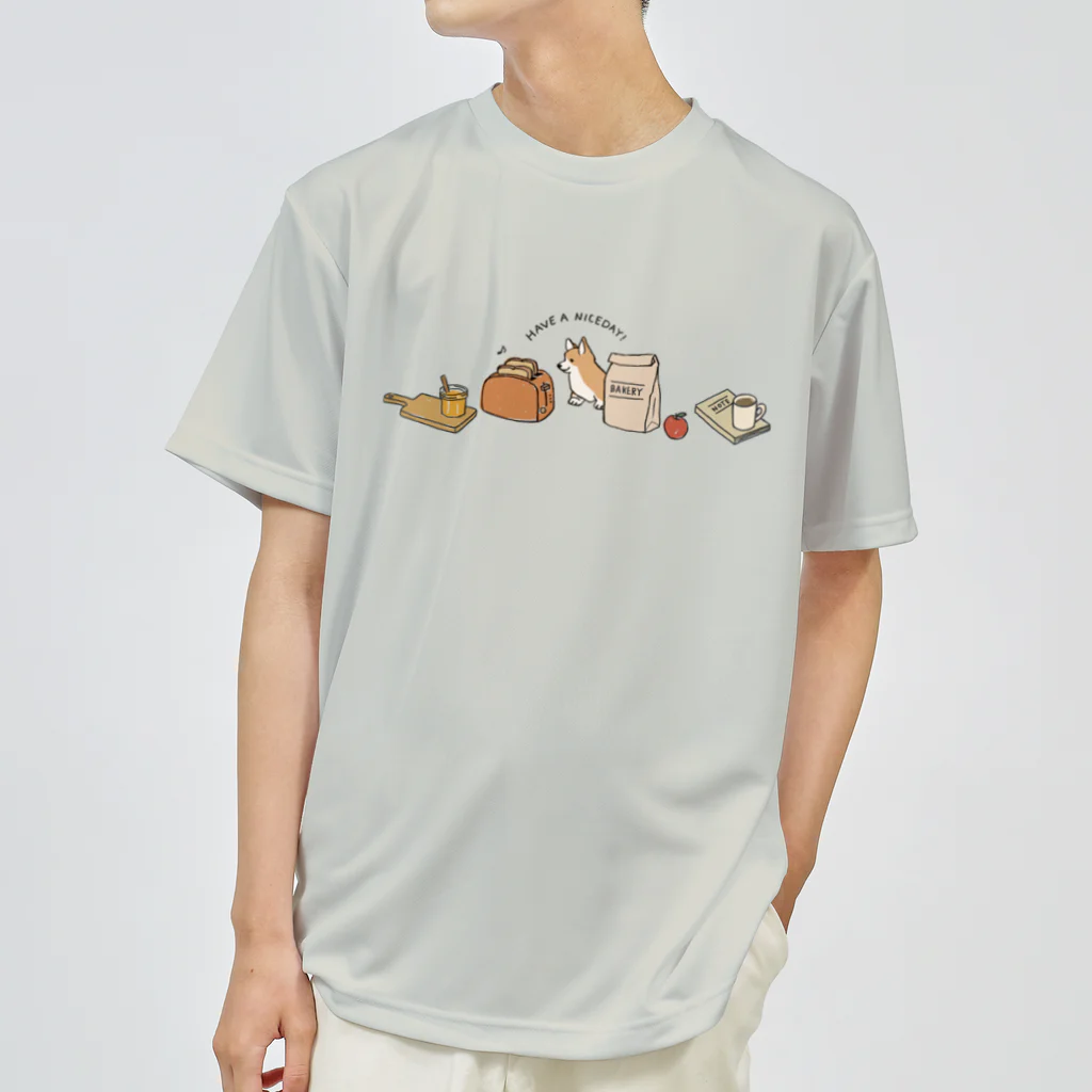 kiki25のコーギーと朝ごはん ドライTシャツ