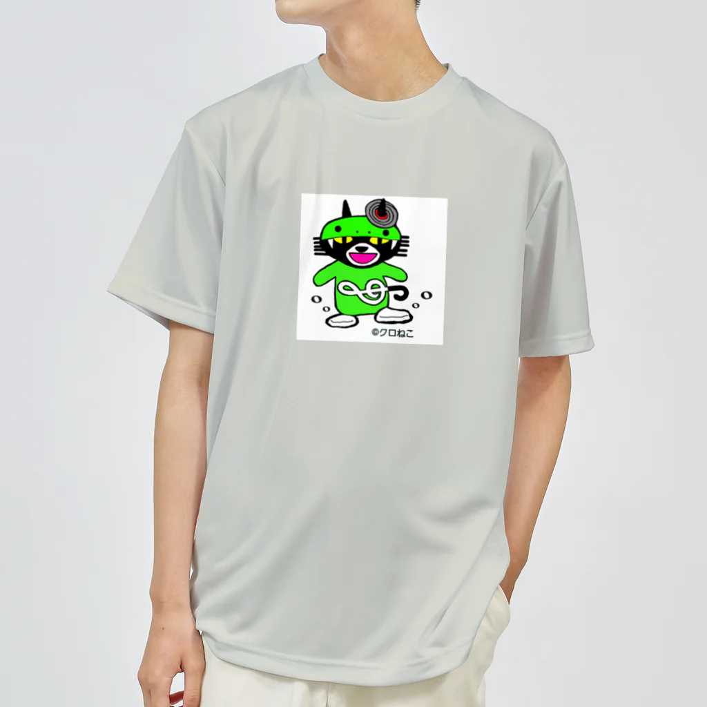 クロねこアワにゃん🐱の恐竜着ぐるみβ(白背景) ドライTシャツ