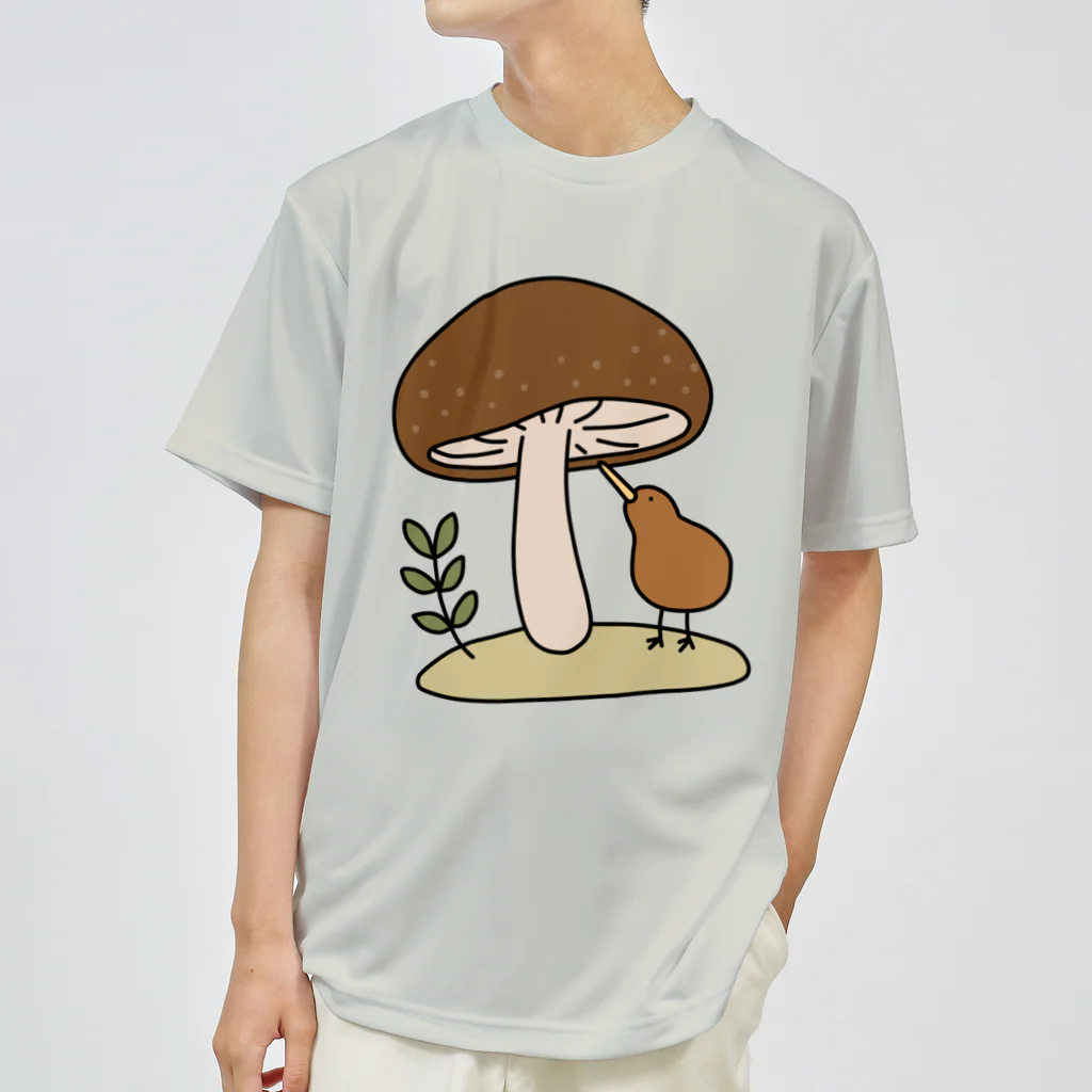 はばたきのキウイとキノコ Dry T-Shirt