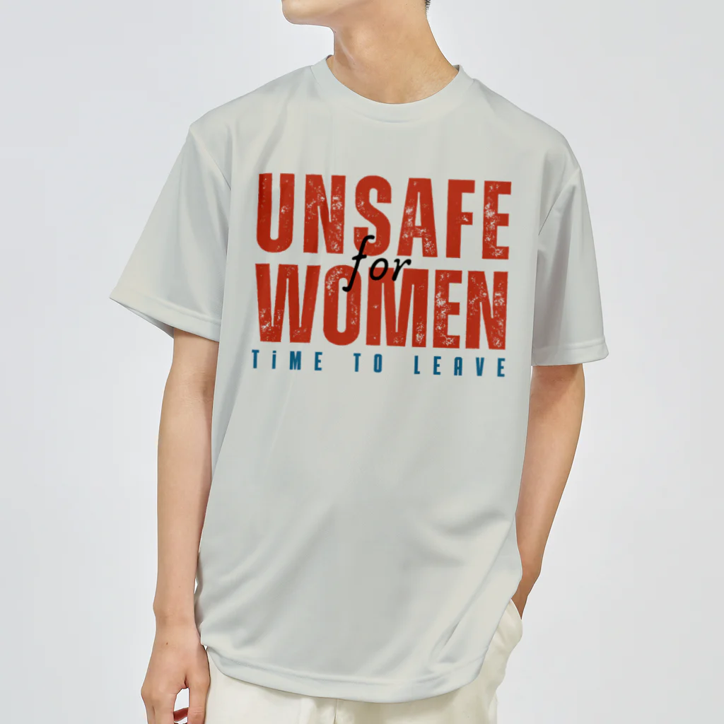 chataro123のUnsafe for Women: Time to Leave ドライTシャツ